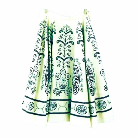 hazel Dresses & Skirts - Hazel Ivory Embroidered Skirt